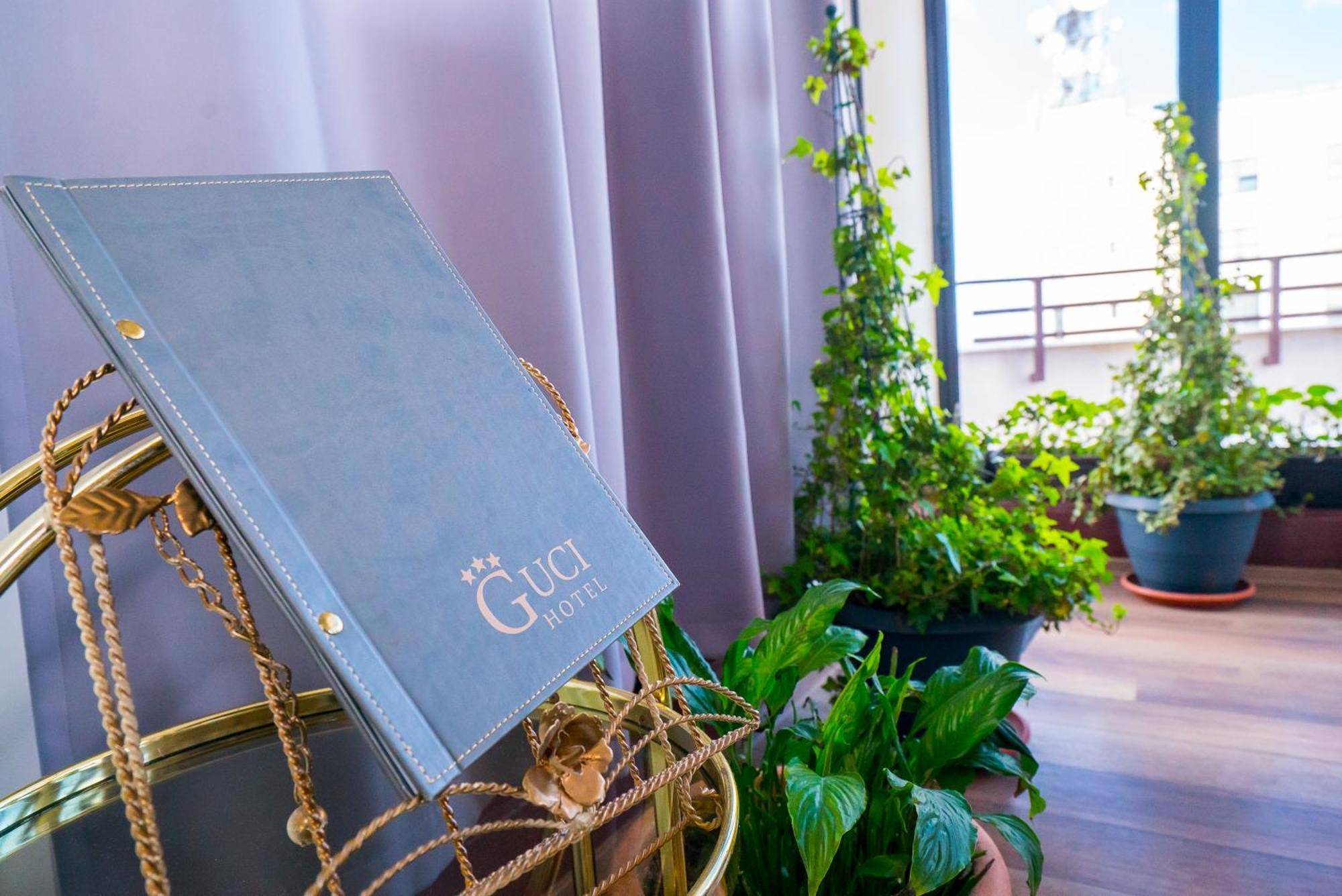 Guci Hotel คอนสตันซา ภายนอก รูปภาพ